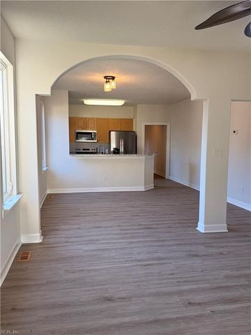 407 16th St # B, Virginia Beach, VA 23451