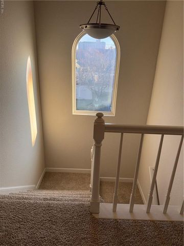 407 16th St # B, Virginia Beach, VA 23451