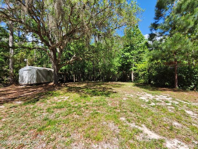 118 N HUBERS FISH CAMP Road, Crescent City, FL 32112