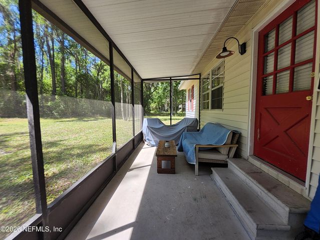 118 N HUBERS FISH CAMP Road, Crescent City, FL 32112