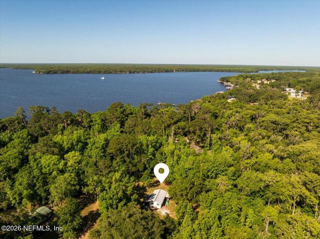 118 N HUBERS FISH CAMP Road, Crescent City, FL 32112
