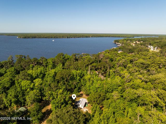 118 N HUBERS FISH CAMP Road, Crescent City, FL 32112