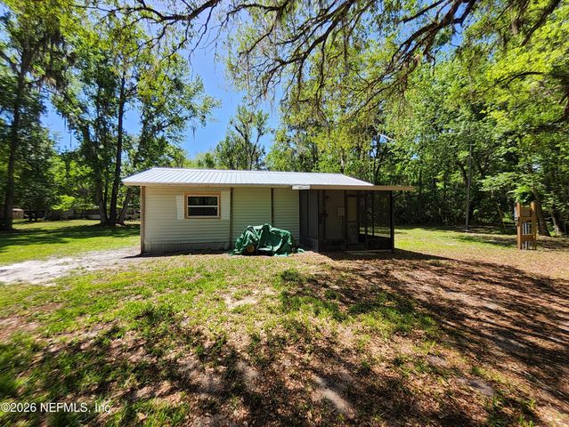 118 N HUBERS FISH CAMP Road, Crescent City, FL 32112