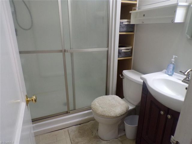 4543 Pleasant Garden Road, Greensboro, NC 27406