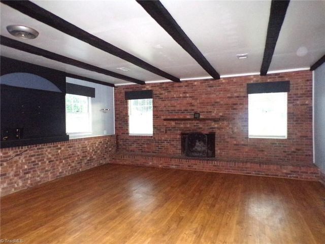 4543 Pleasant Garden Road, Greensboro, NC 27406