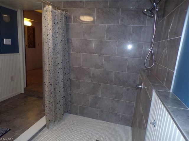 4543 Pleasant Garden Road, Greensboro, NC 27406