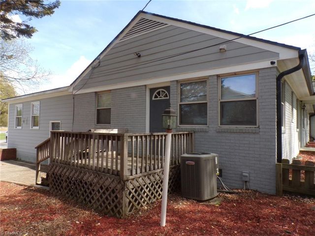 4543 Pleasant Garden Road, Greensboro, NC 27406