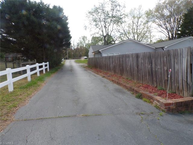 4543 Pleasant Garden Road, Greensboro, NC 27406