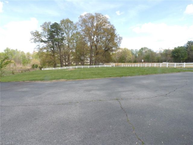 4543 Pleasant Garden Road, Greensboro, NC 27406