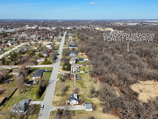 7001 Sunset Avenue, Countryside, IL 60525