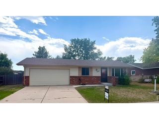 2718 5th St SW, Loveland, CO 80537