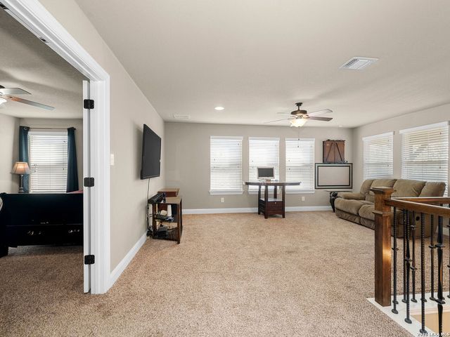 11715 VIOLET COVE, San Antonio, TX 78253