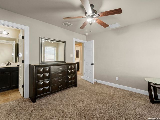 11715 VIOLET COVE, San Antonio, TX 78253