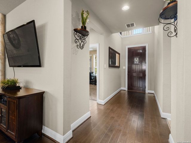 11715 VIOLET COVE, San Antonio, TX 78253