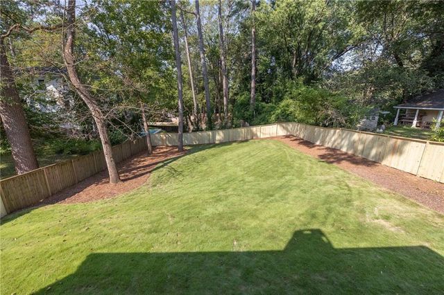 1228 Kingsley Circle NE, Atlanta, GA 30324