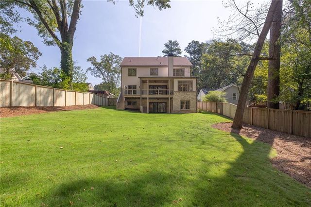 1228 Kingsley Circle NE, Atlanta, GA 30324