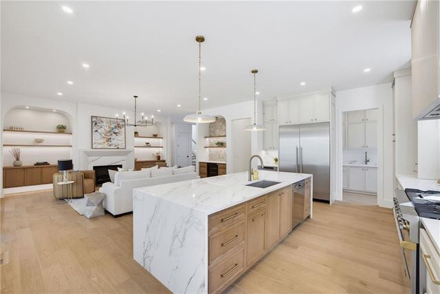 1228 Kingsley Circle NE, Atlanta, GA 30324