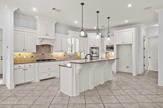 116 Cherry Rose Trail, Canton, MS 39046
