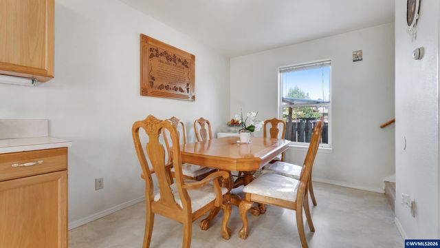 554 SW B Av, Corvallis, OR 97333