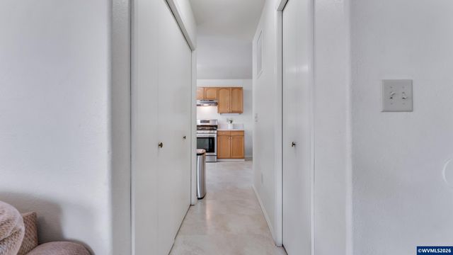 554 SW B Av, Corvallis, OR 97333