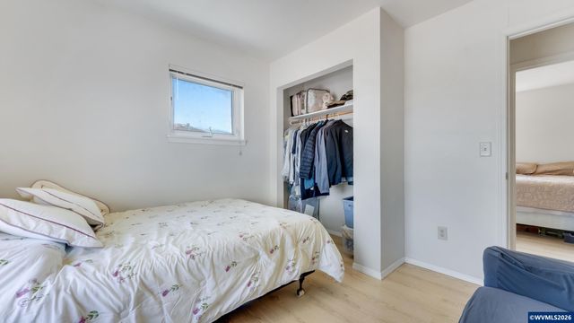554 SW B Av, Corvallis, OR 97333