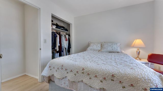 554 SW B Av, Corvallis, OR 97333