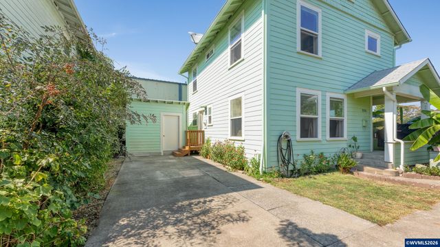 554 SW B Av, Corvallis, OR 97333