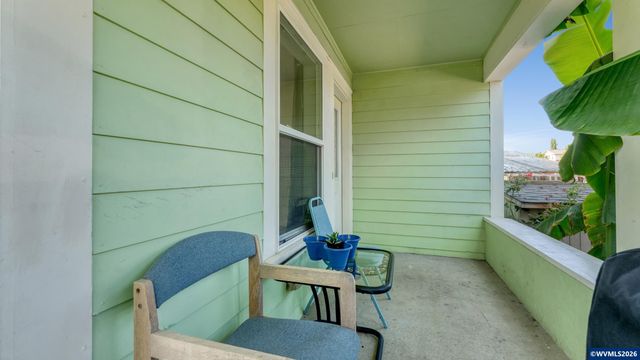 554 SW B Av, Corvallis, OR 97333