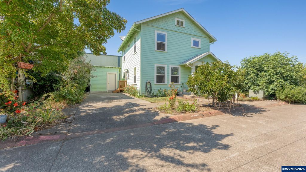 554 SW B Av, Corvallis, OR 97333