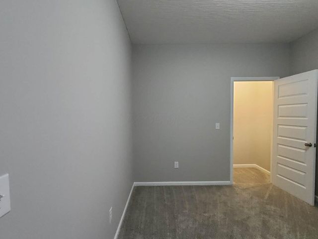 1583 Metcalfe Avenue, Obetz, OH 43207