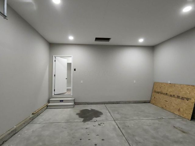 1583 Metcalfe Avenue, Obetz, OH 43207