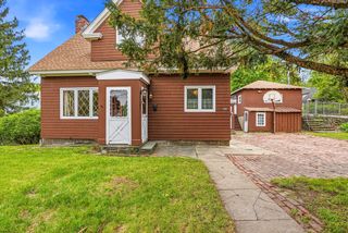 152 Manchester St, Leominster, MA 01453