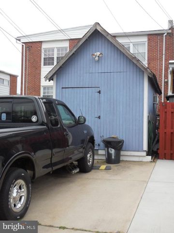 7944 LANSDALE RD, Baltimore, MD 21224