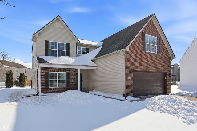 1071 Hazelwood Drive, Greenwood, IN 46143