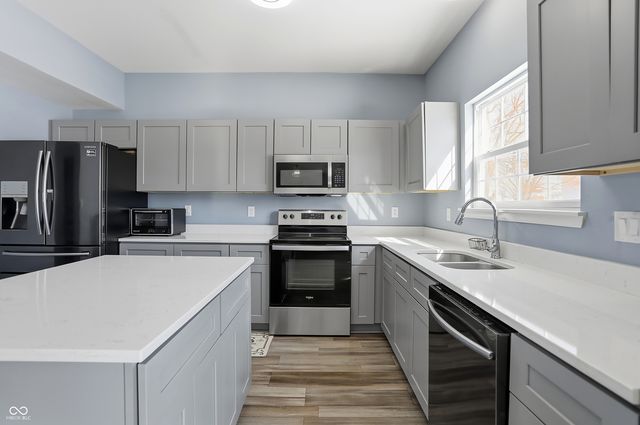 1071 Hazelwood Drive, Greenwood, IN 46143