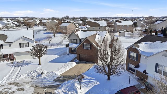 1071 Hazelwood Drive, Greenwood, IN 46143