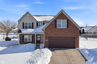 1071 Hazelwood Drive, Greenwood, IN 46143