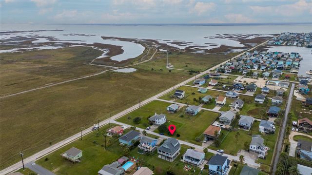 16713 Moby Dick, Jamaica Beach, TX 77554