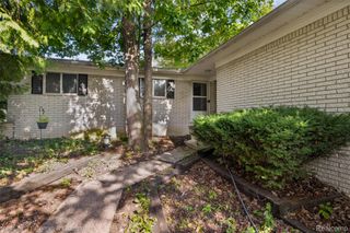 4652 Patrick Road, West Bloomfield Charter Township, MI 48322