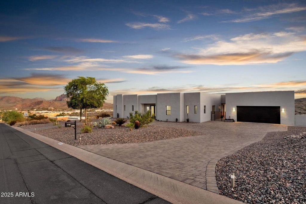 16549 E TREVINO Drive, Fountain Hills, AZ 85268