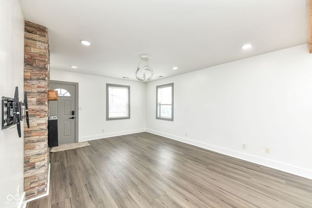 154 W Arizona Street, Indianapolis, IN 46225