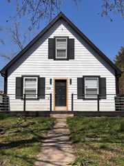 154 W Arizona Street, Indianapolis, IN 46225