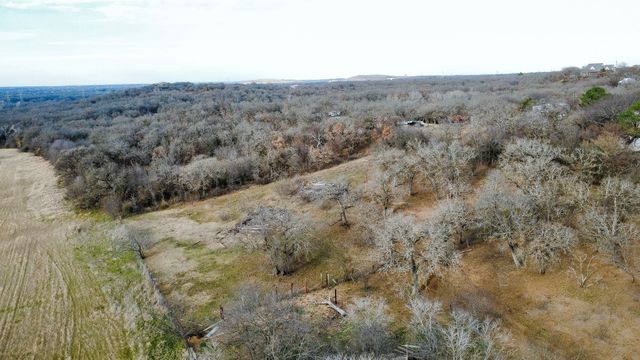 5638 Ann Lane N, Fort Worth, TX 76140