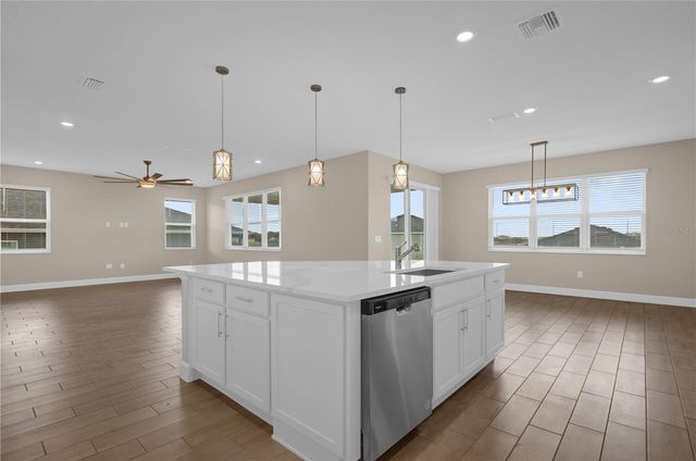 1964 BURGUNDY DRIVE, Minneola, FL 34715