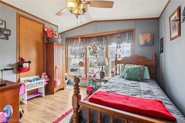 188 Paradise Boulevard, Madison, OH 44057