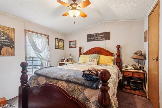 188 Paradise Boulevard, Madison, OH 44057