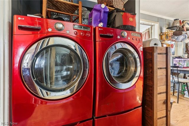 188 Paradise Boulevard, Madison, OH 44057