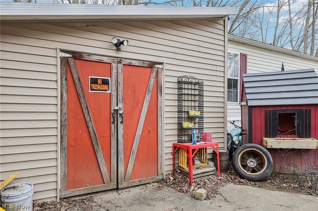 188 Paradise Boulevard, Madison, OH 44057