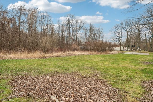 188 Paradise Boulevard, Madison, OH 44057