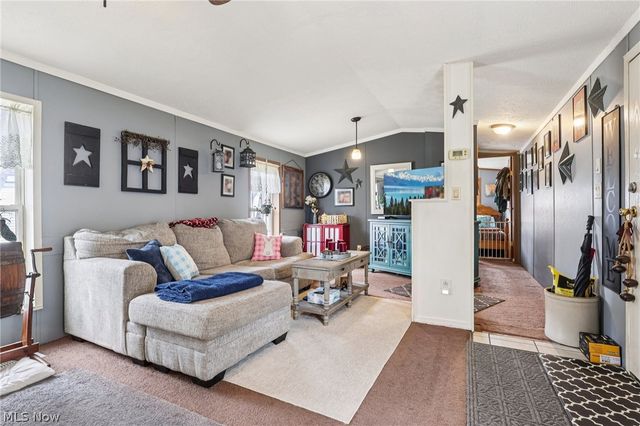 188 Paradise Boulevard, Madison, OH 44057